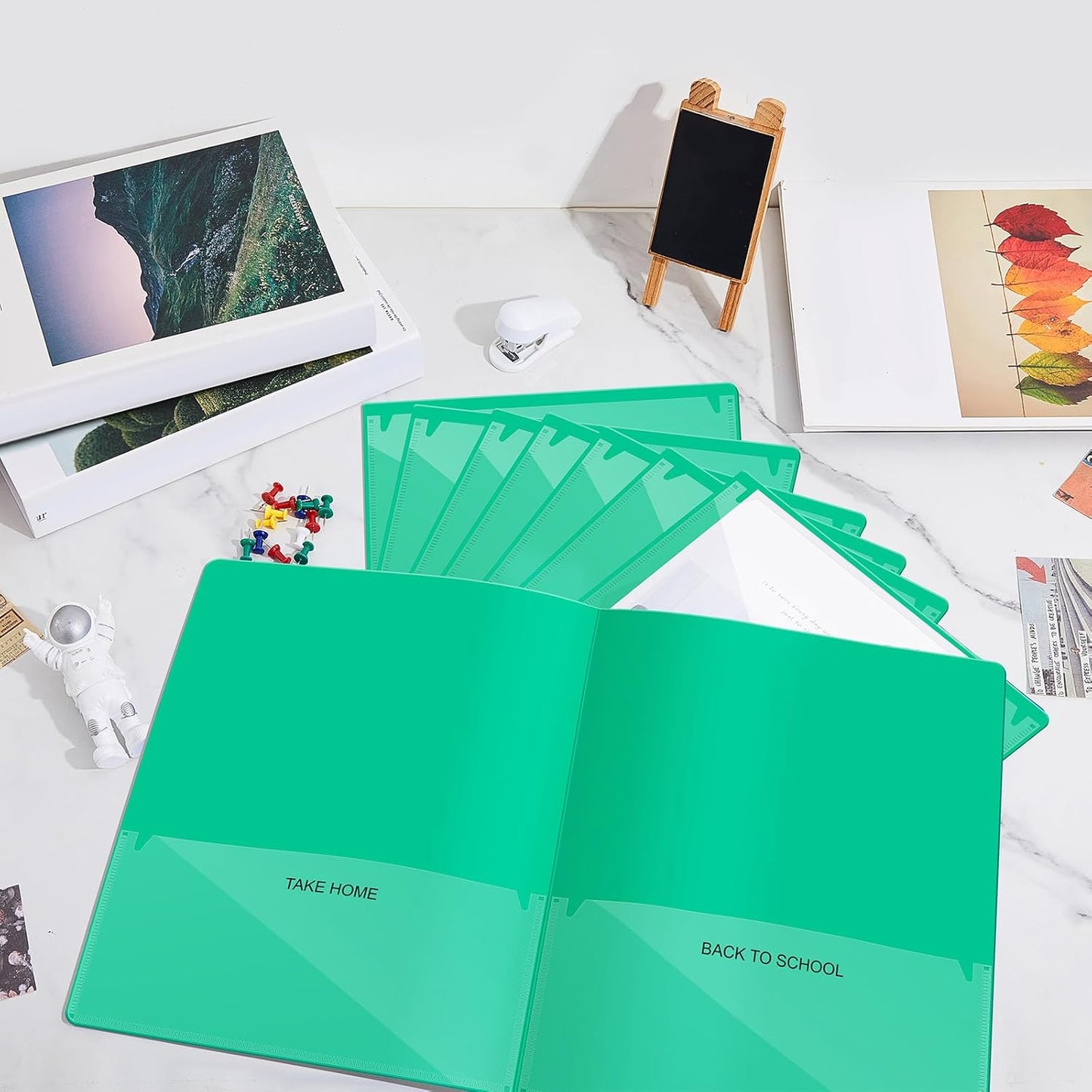 Henoyso 24 Pcs Folders Take Home Heavy Duty 2 Pocket Homework Folders with Clear Front Pockets for Elementary Students Parent Teacher Communication (Green)