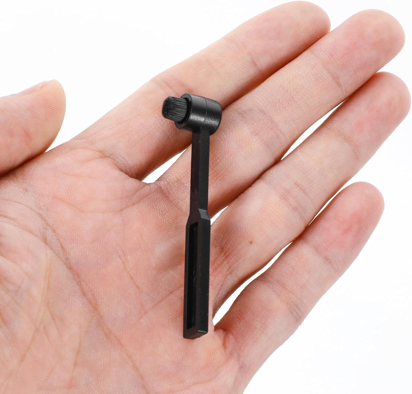 2 Pieces Turntable Stylus Cleaning Brush, Vinyl Record Cleaning Brush Needles Carbon Fiber Vinyl Record Cleaner Anti-Static Stylus Cleaner Brushes for Records Needles Cleanings Dirt and Dust, Black