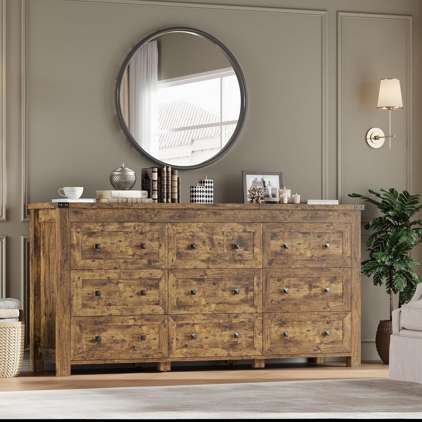 9-Drawer Dresser, Modern Wooden Storage Chest of Drawers, Dresser TV Stand, Wood Drawer Organizer with Metal Handles for Bedroom, Living Room, Hallway