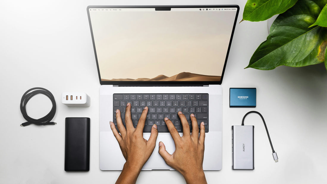 Maximize Focus and Minimize Clutter: Organizational Hacks Using Smart Desk Accessories