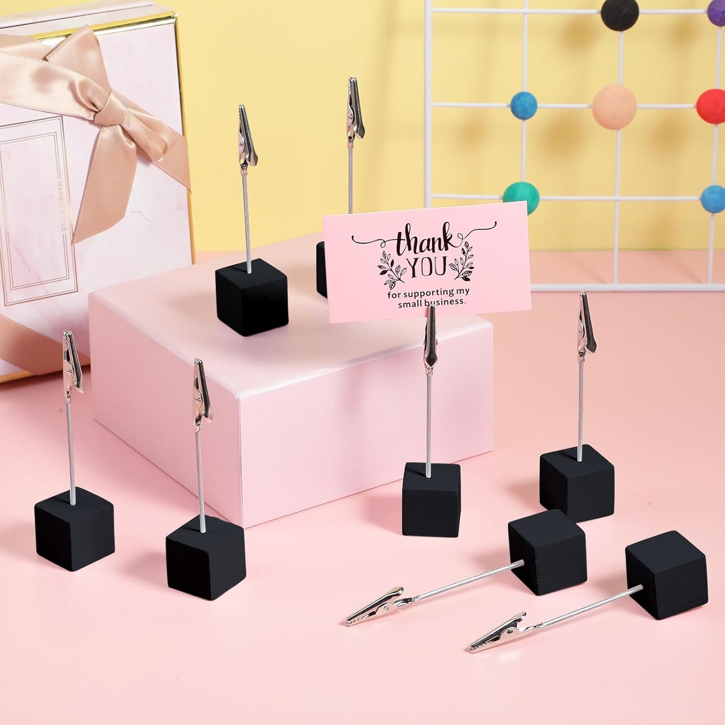 20 Pcs Cube Base Memo Clip Holder with Alligator Clip Wood Table Number Holder Cube Base Place Card Stand Mini Photo Menu Stand for Displaying Number Card(Black)