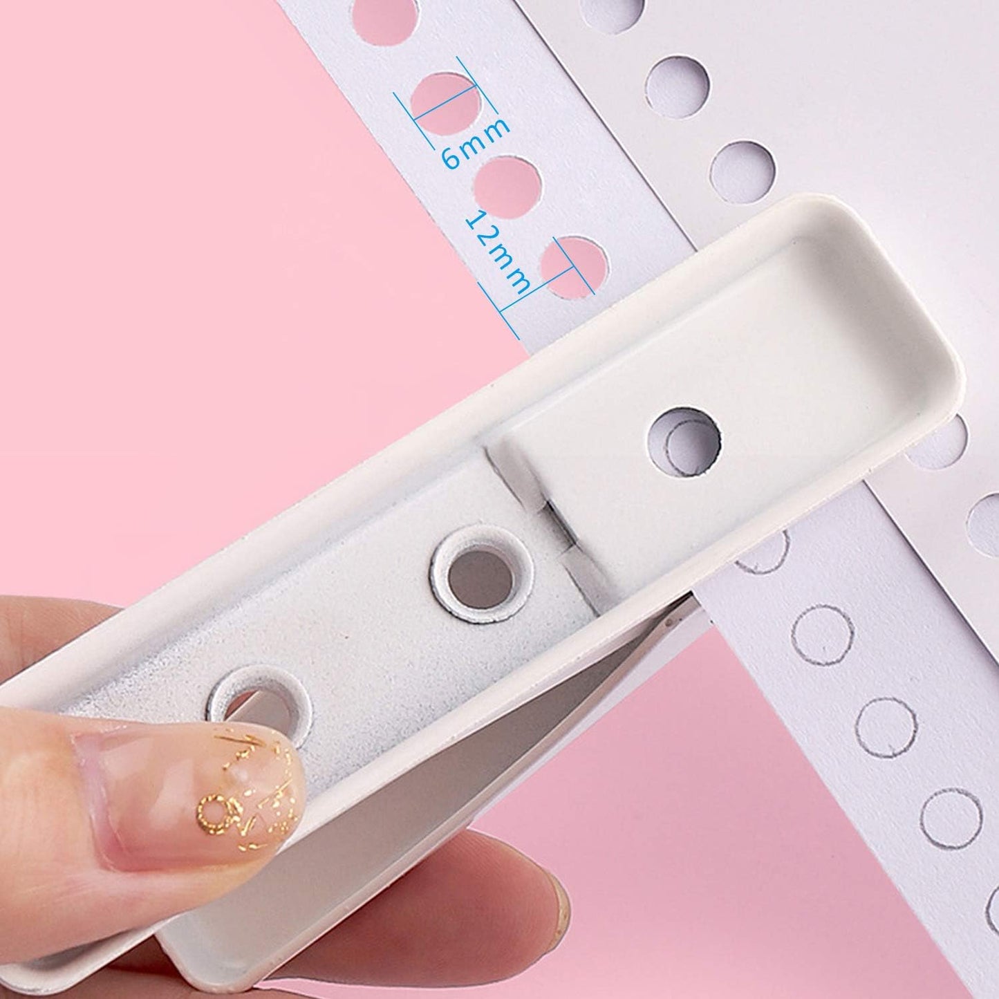 Single Hole Puncher Handheld 1/4 Inches Hole Punch, 20 Sheet Paper Punch Capacity Metal Hole Puncher with Skid-Resistant Base for Paper, Chipboard, Art Project, Ivory White