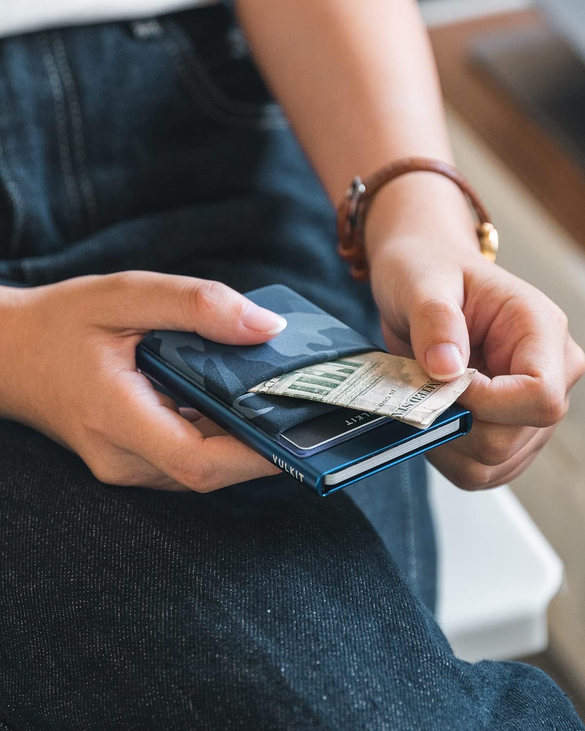 VULKIT Card Holder with Money Pocket Pop Up Wallet RFID Blocking Slim Metal Bank Card Case Holds 5 Cards and Notes