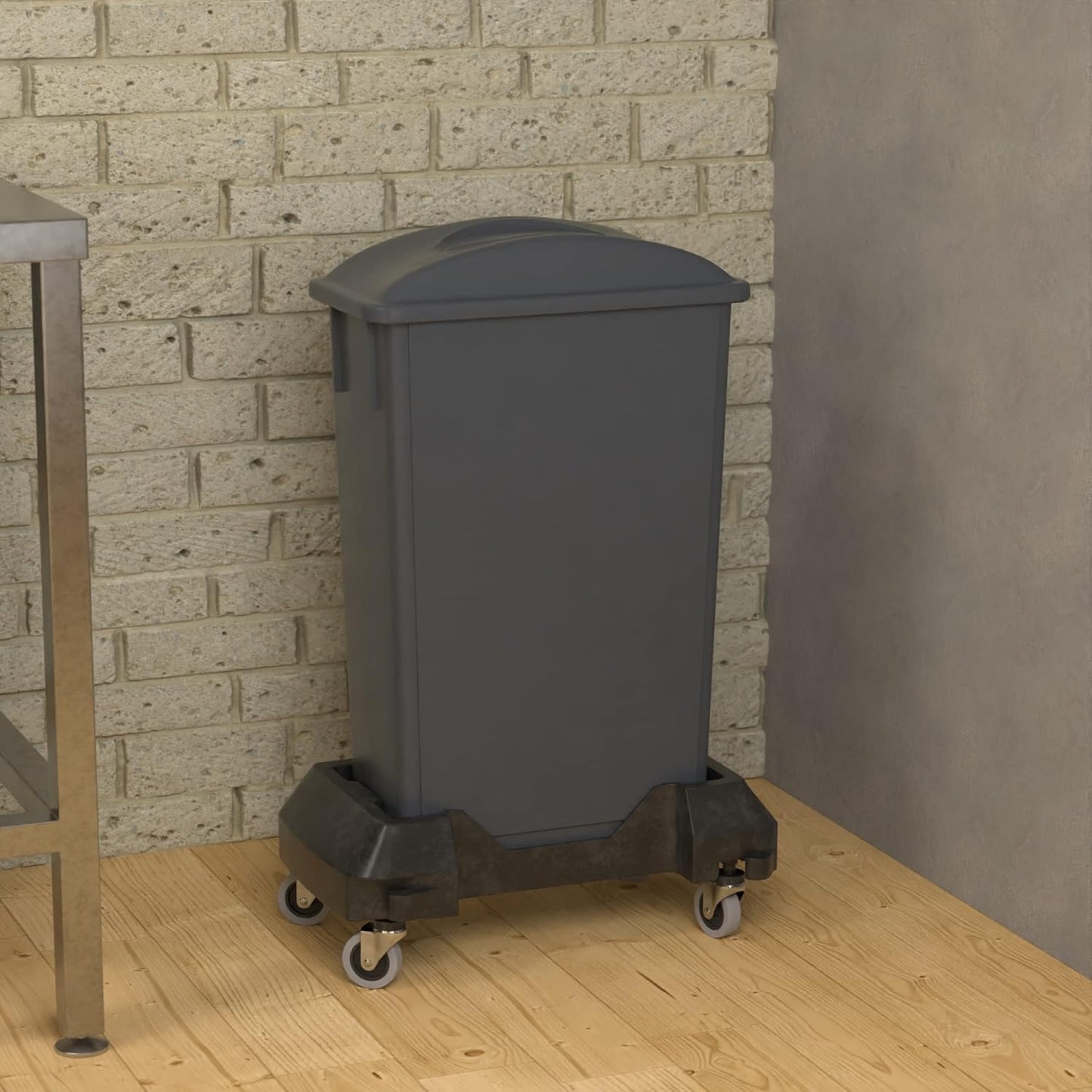 23 Gallon Gray Slim Jim Trash Can with Flat Lid with Handle and Dolly