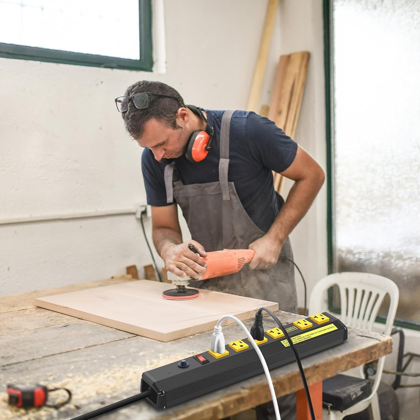 JUNNUJ Heavy Duty Metal Power Strip 20 Amp, High Amp Surge Protector 6 Outlet, 20A Power Strips Workshop Industrial Outlets Wide Spaced 6-20R T-Slot with Circuit Breaker, 12 Gauge Extension Cord 15ft