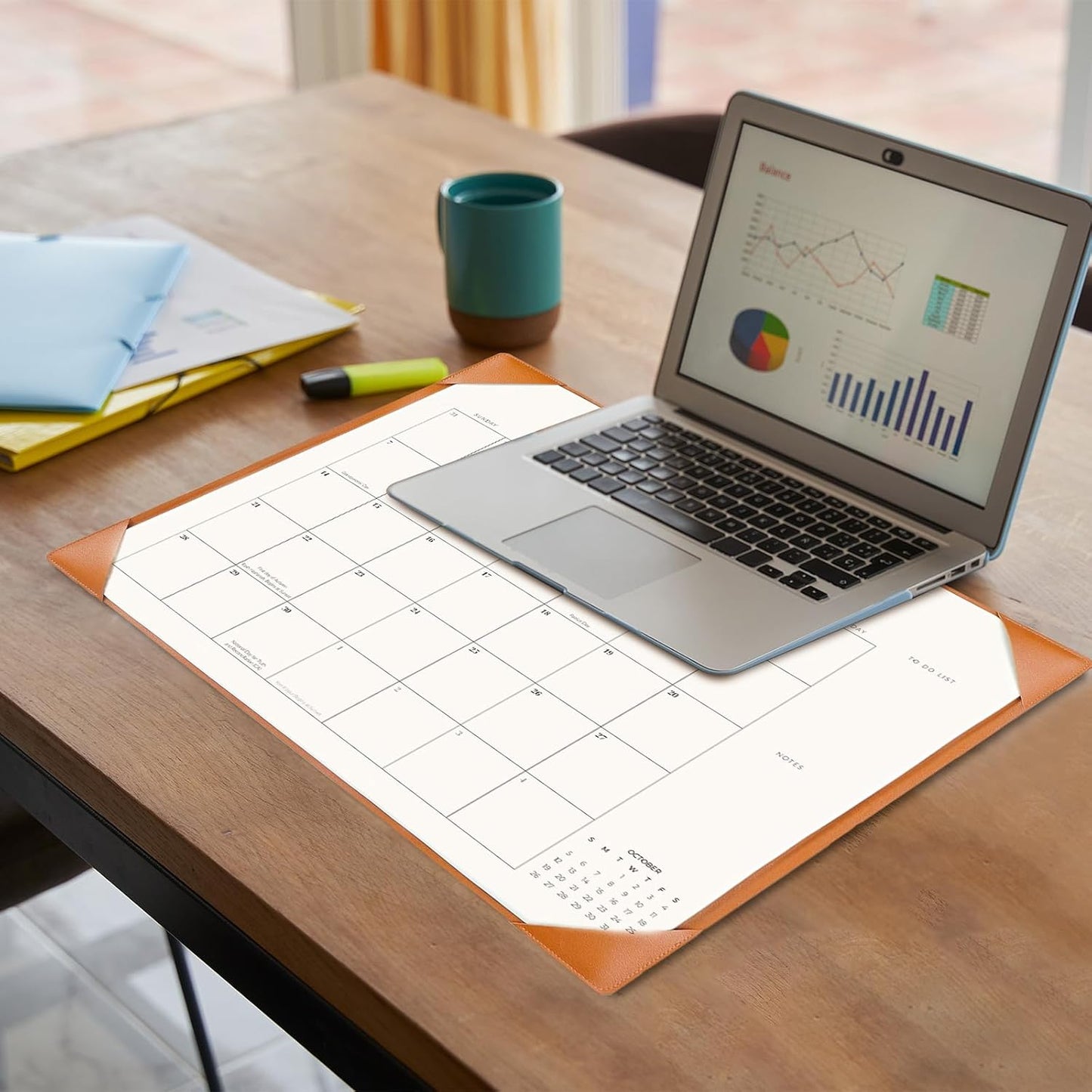 Desk Calendar 2025-2026 with Desk Mat – 22" x 17" Large Desk Pad Calendar Runs From July 2025 to December 2026, Office Supplies Desktop Monthly Calendar for Home, Office