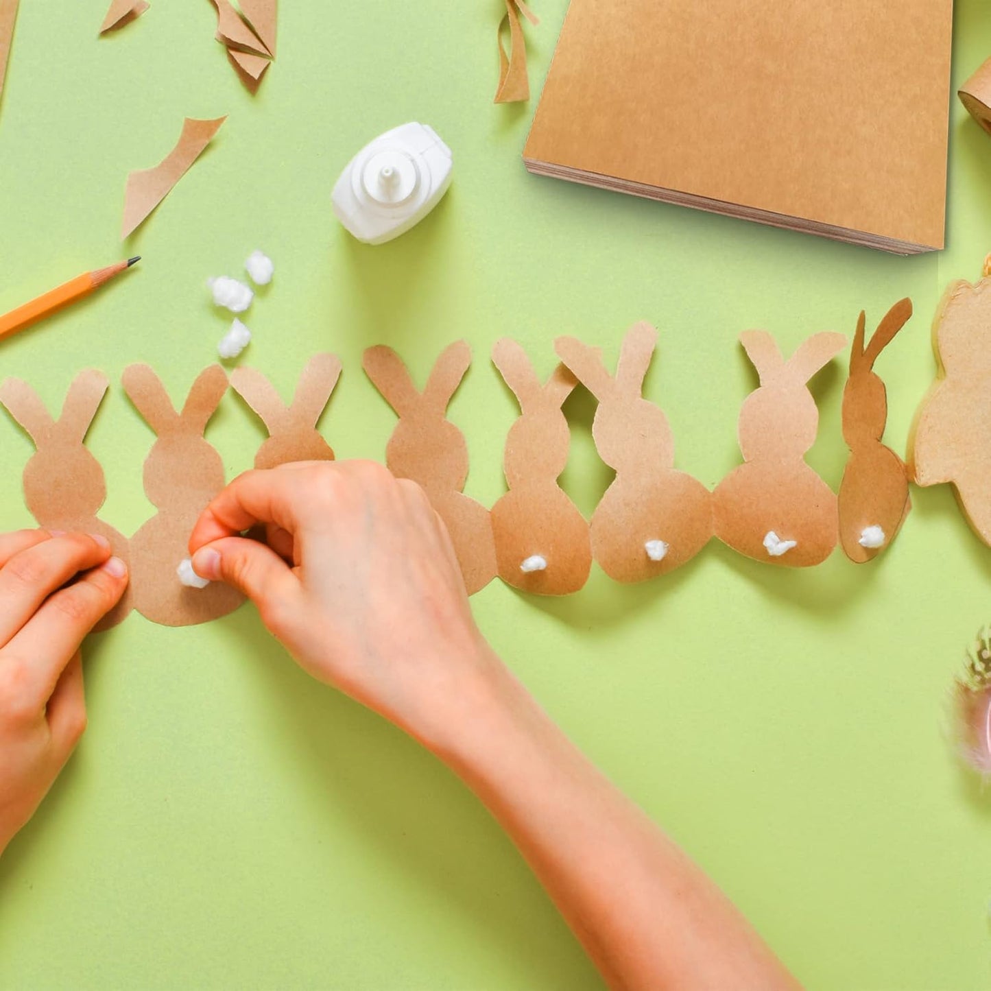 Binditek 100 Pack 12 Mil Paper Binding Covers, 230GSM (85lb), Brown Cardstock, 8.5 x 11", Kraft Paper, Un-Punched, Invitations, DIY