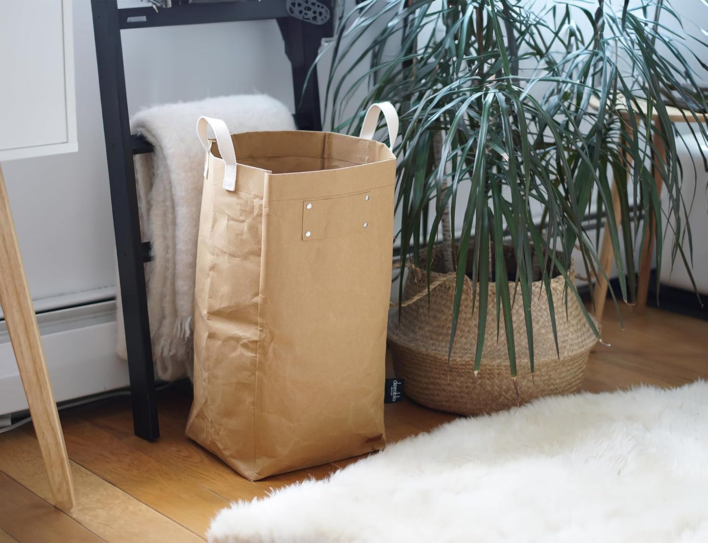 Deeablo New York Sustainable Reusable, Highly Versatile, Washable Paper Bag for Recycling, Multipurpose Recycling Basket, Recycling Bag, Laundry Basket (Brown)