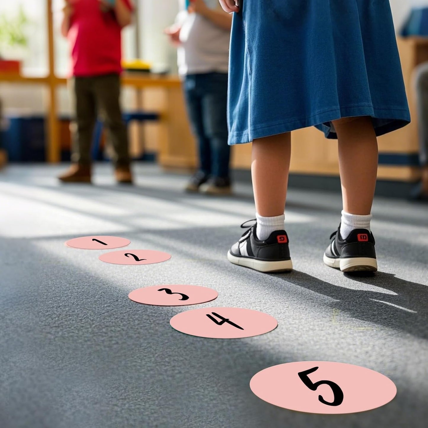 300 PCS Round Stickers 4 Inch Pink Vinyl Circle Floor Dots Sticker Removable Self-Adhesive Colored Large Label Roll for Marking Inventory Organizing Classroom Line Up Spots