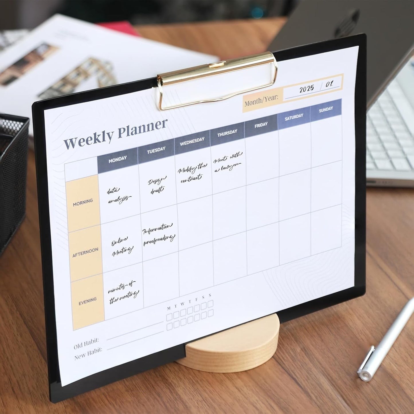 UNIQOOO Black Acrylic Landscape Clipboard, Horizontal Clipboard with Shiny Gold Finish Clip, Office Design, Office Gift for Teacher Doctor Coach, Menu Board 12.5x9 in