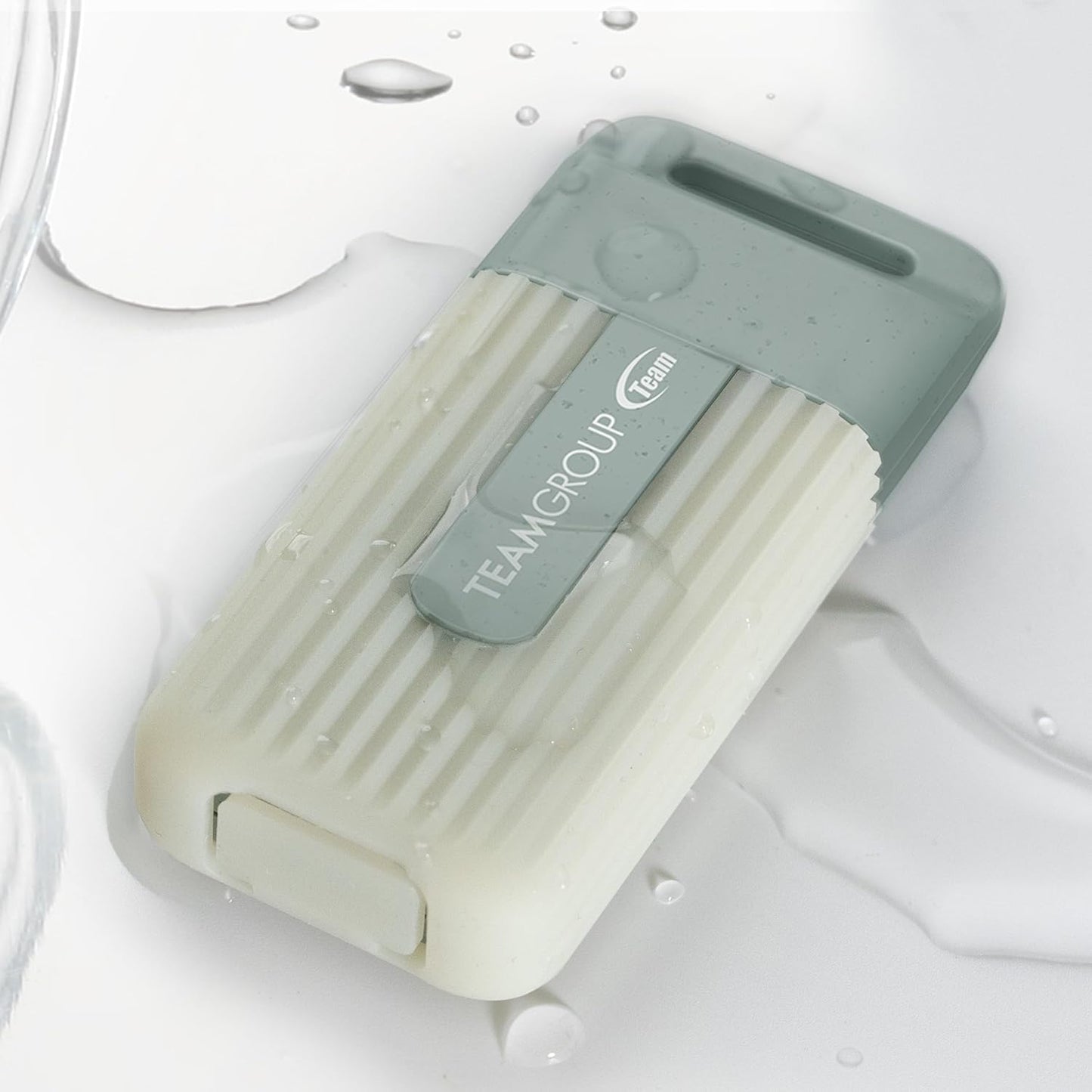 TEAMGROUP PD20 ECO 4TB Portable External Solid State Drive SSD Read up to 1000MB/s USB 3.2 Gen2x1 Type-C Waterproof Dustproof IP54 TPSEG4004T0C102