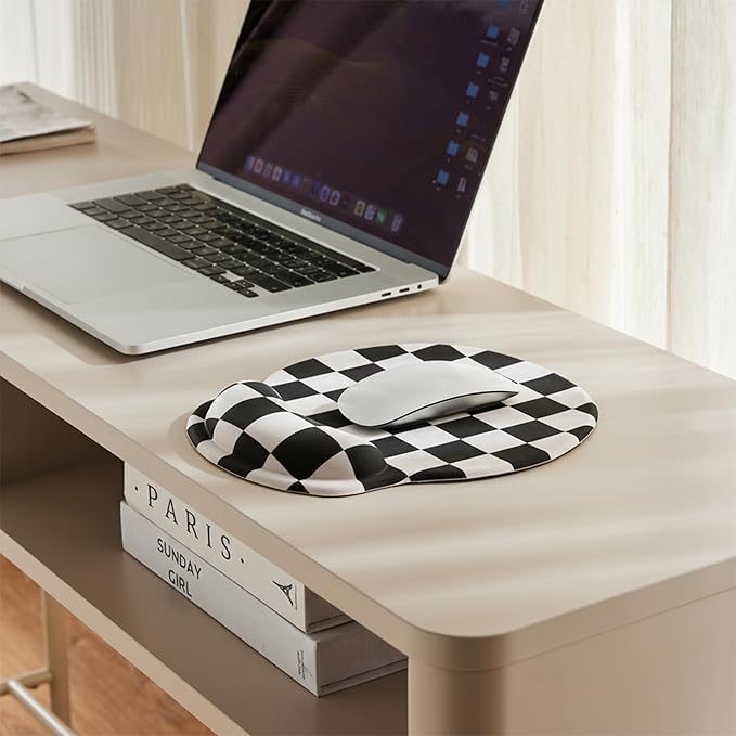 Black White Checkered Mouse Pad with Gel Wrist Rest, Wrist Support, Ergonomic Desk Accessories for Women, Office Laptop Gaming Decor, Cute Aesthetic Check Design