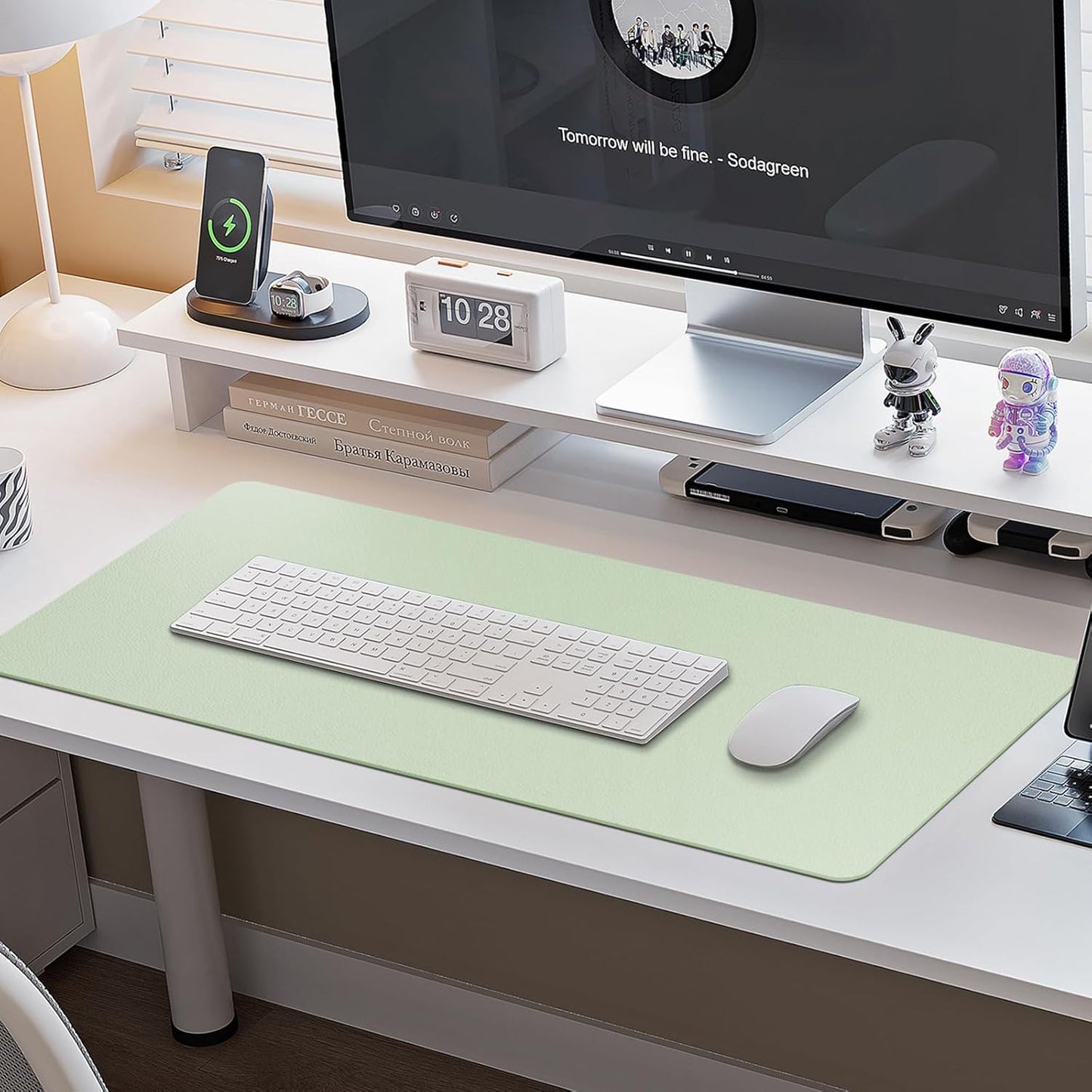 Boutilon Leather Desk Pad Protector,Non-Slip Mouse Pad,Laptop Desk Pad,Office Mouse Mat,Waterproof Leather Desk Blotter,Desk Writing Pad for Office and Home (S-Green,24"x 14")