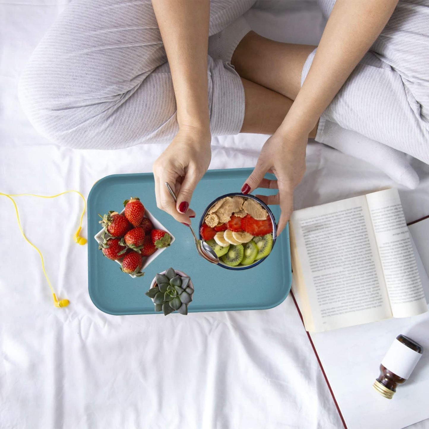 Plastic Art Trays,8 Pack Stackable Activity Tray Crafts Organizer Tray Serving Tray Jewelry Tray for DIY Projects, Painting, Beads, Organizing Supply,8 Color (9.8 Inches x 6.7 Inches)