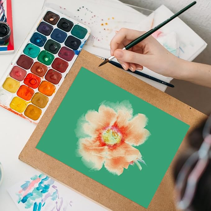 OcePor 50 Sheets Christmas Green Cardstock Paper, Colored Printer Paper 8.5 x 11, Card Stock Thick Construction for Craft,Scrapbook，Office Printing, Invitations, Certificates，92 lb/250gsm