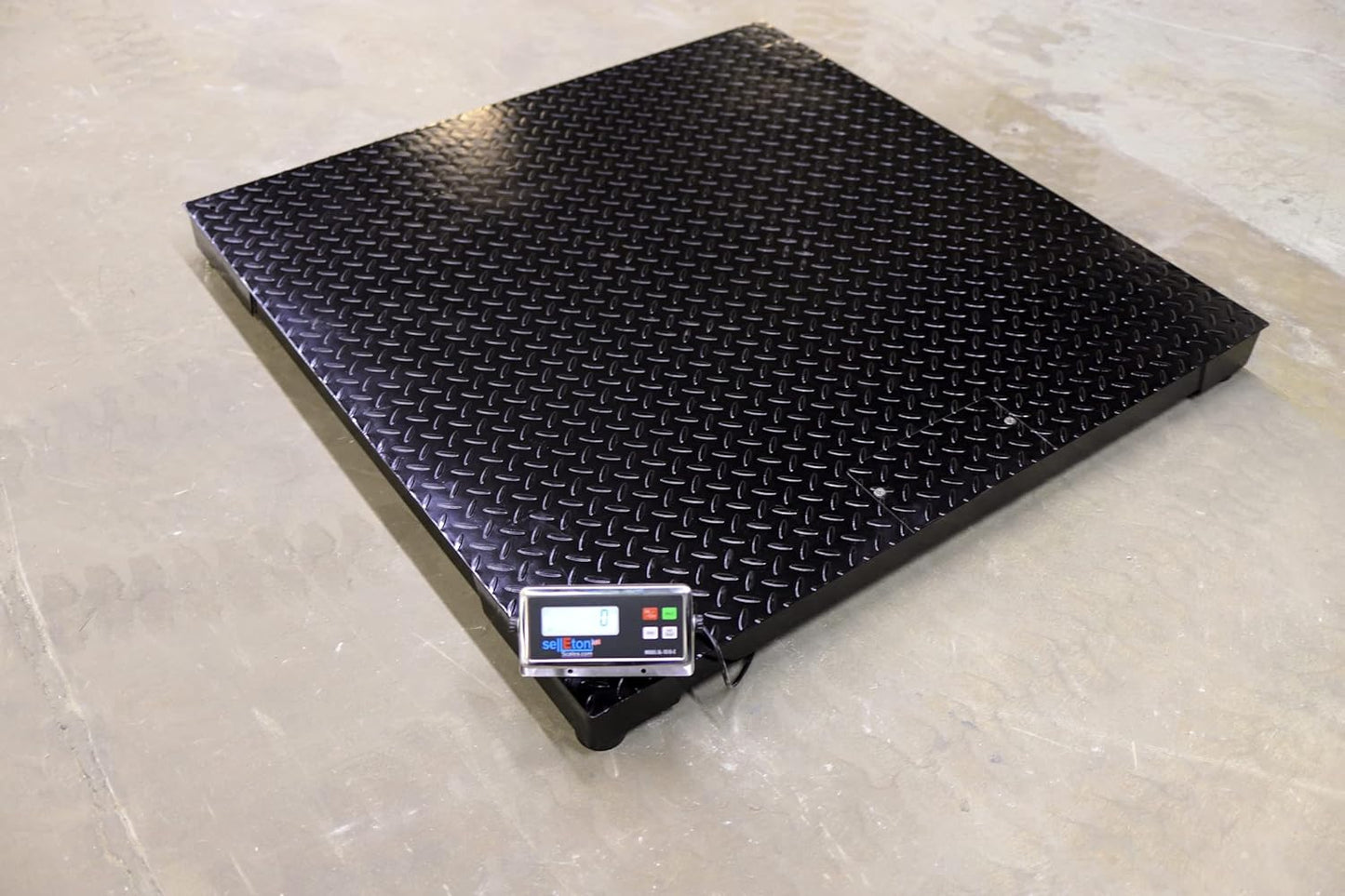 SellEton SL-700-3x3 36" x 36" Industrial Floor Scale, Accurate Pallet Scales with Metal Indicator for Warehouse Shipping | 2500 lbs x 0.5 lb