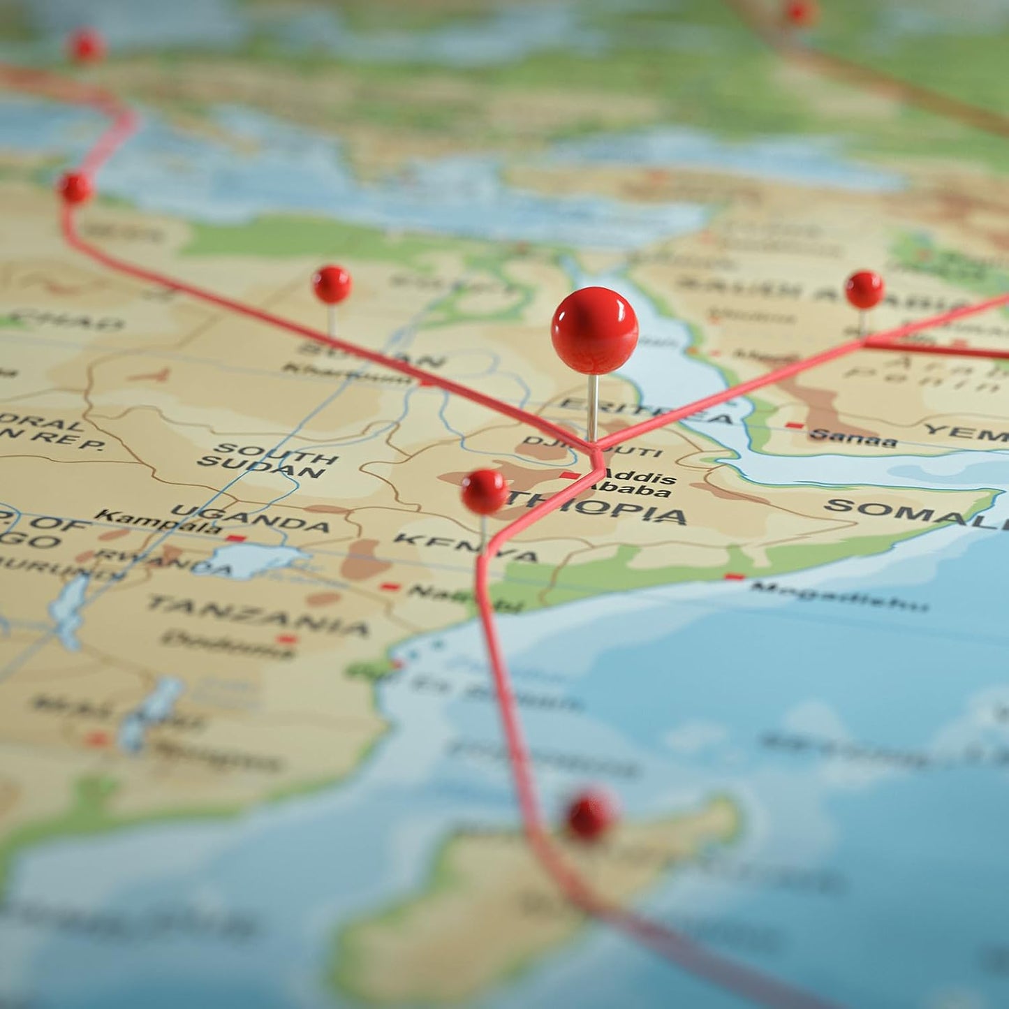 uxcell 400 Pcs Push Pins, Map Thumb Tacks 4mm Round Head Decorative Push Pins for Bulletin Board Home Office Travel Wall DIY Crafts Map Photo, Metallic White