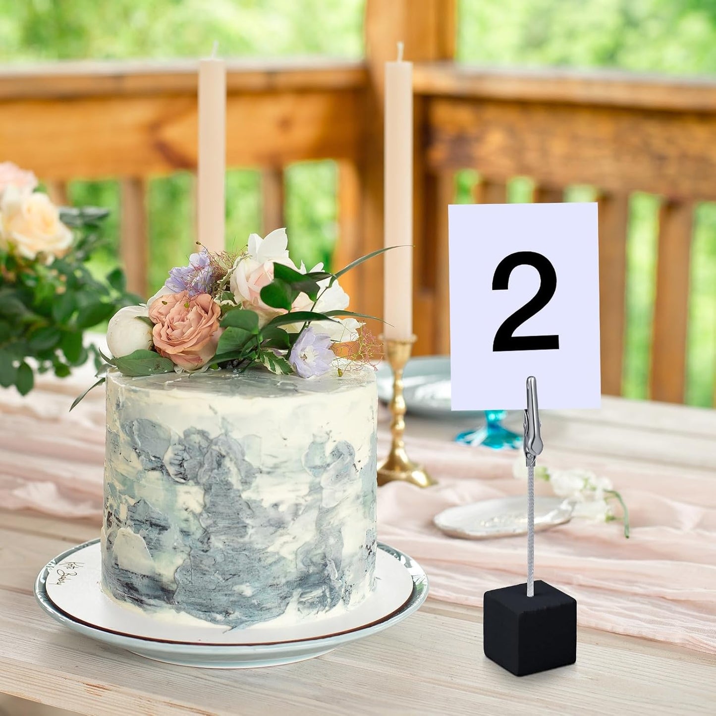 20 Pcs Cube Base Memo Clip Holder with Alligator Clip Wood Table Number Holder Cube Base Place Card Stand Mini Photo Menu Stand for Displaying Number Card(Black)