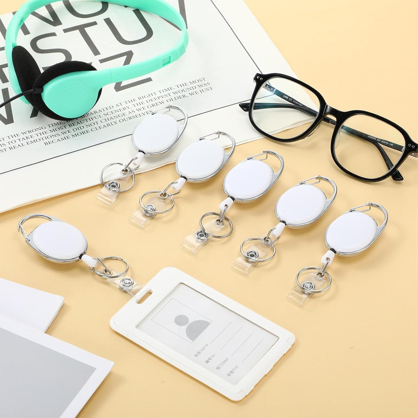 Honoson 30 Pcs Heavy Duty Retractable Badge Reels Batch ID Badge Holder Retractable Clip Bulk Key Holder with Ring for Office Worker Employee, Doctor Nurse Gifts (White)