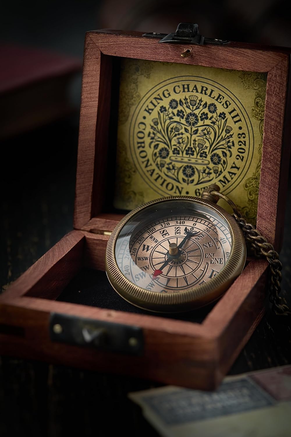 Handmade Antique Vintage Brass Compass | Exquisite Nautical Compass | Home Decor | Pocket Compass Gift for Every Occasion | Super7One