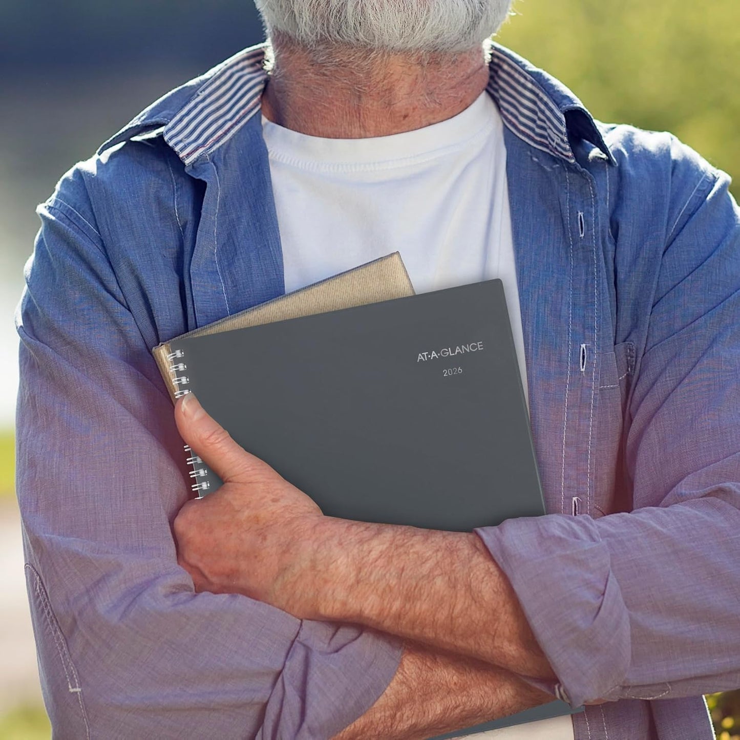 At A Glance 2026 8.5" x 11" Large DayMinder Gray Color