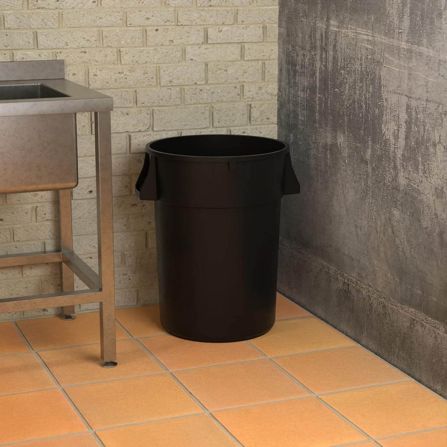 44 Gallon Black Round Commercial Trash Can