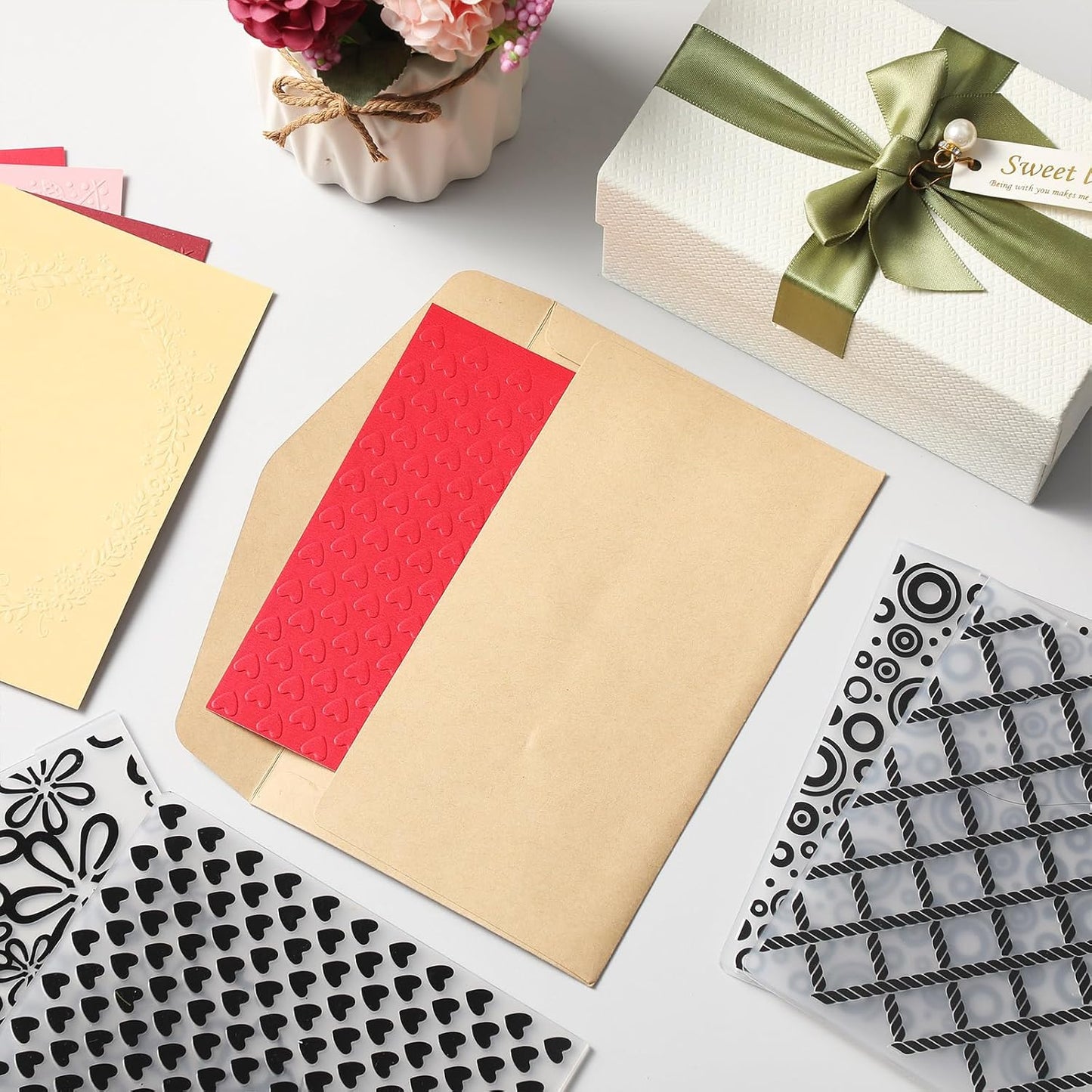 Geiserailie 8 Pieces Embossing Folders Embossing Machine Template Paper Card Heart Folders for Card Making DIY Flower Scrapbook Photo Album Craft Decoration 5.9 x 4.1 Inch(8 Pcs,Classic Style)