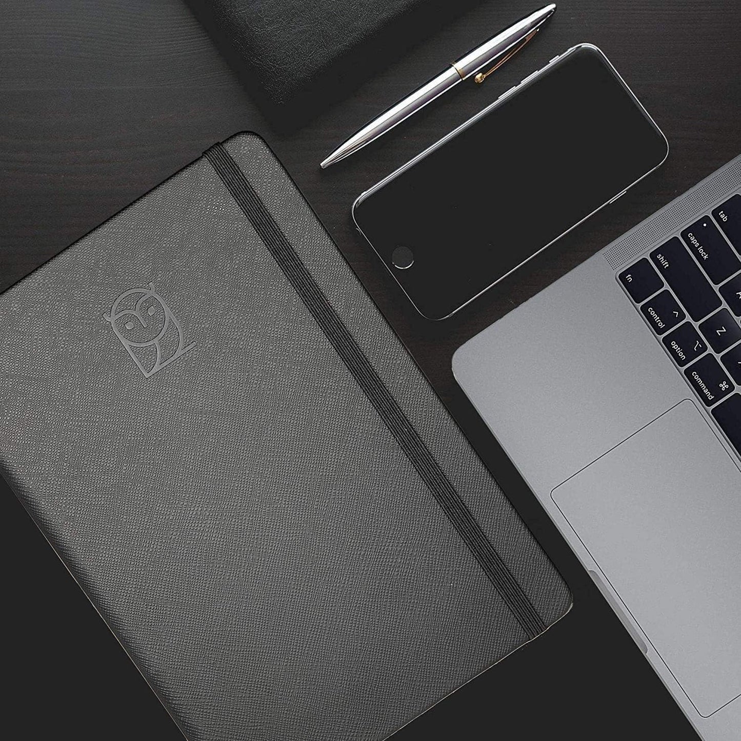 Undated Daily Planner – 3-Month A5 Productivity Organizer with Full Page Per Day, Hourly Schedule, Goal Setting, Habit Tracker, Weekly & Monthly Pages – Hardcover Time Management Notebook (Black)