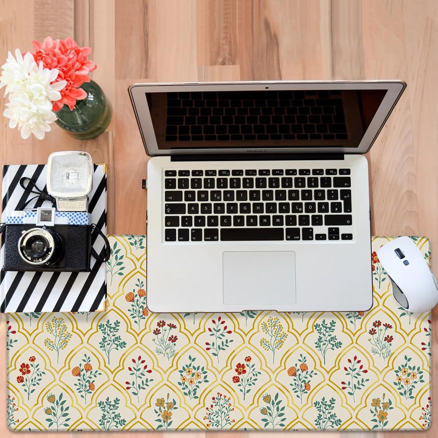 Large Mouse Pad Decorative Floral Gaming Desk Pad Computer Keyboard Non-Slip Waterproof Mouse Mat with Rubber Base and Stitched Edges Entertainment Office Writing Desk Mat 35.4 x 15.7 Inches