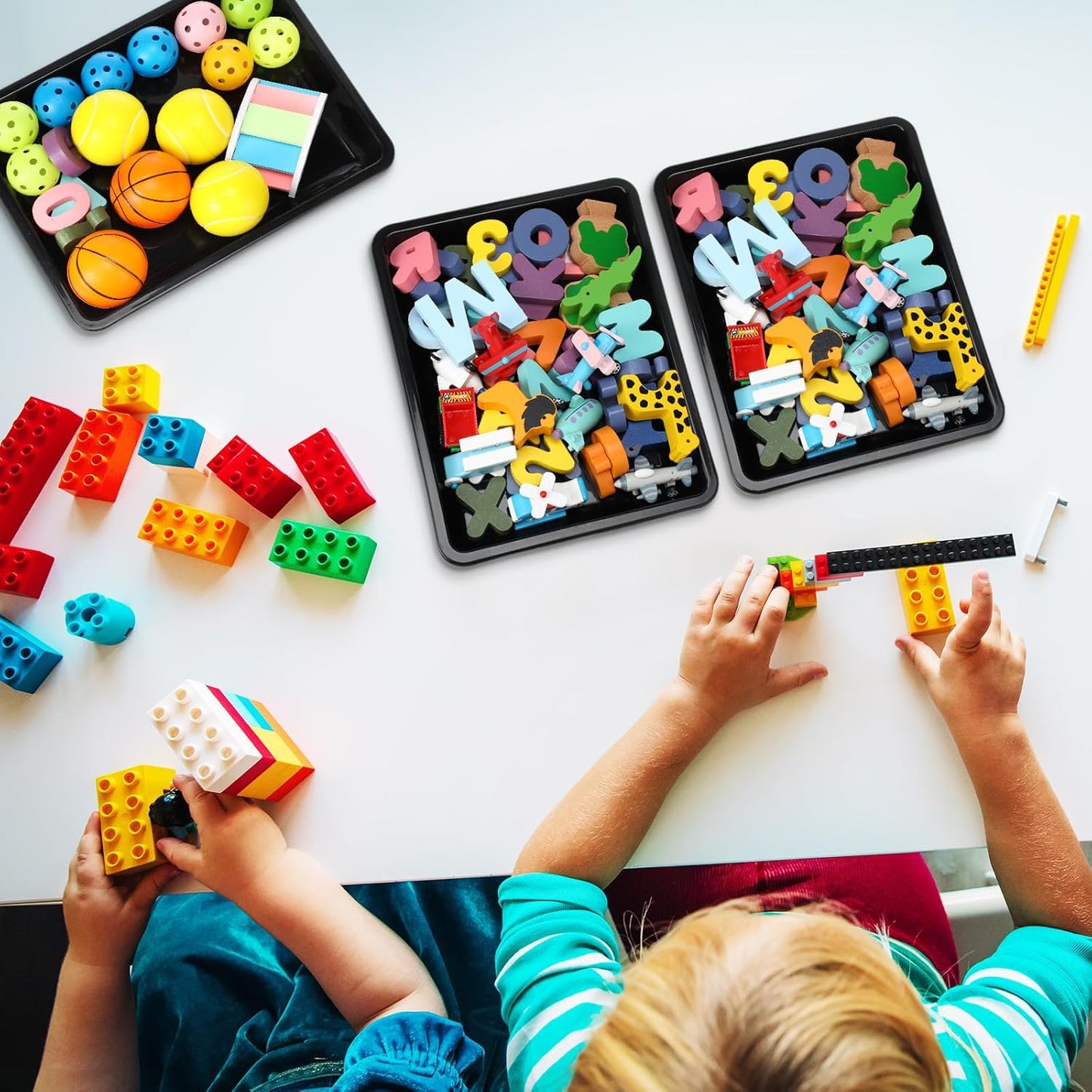 Maitys 24 Pcs Plastic Art Trays 11 x 8.7 x 1 Inch Activity Craft Tray Organizer Serving Tray Stackable Storage Sand Trays for School Painting Beads Crafts DIY Projects(Black)