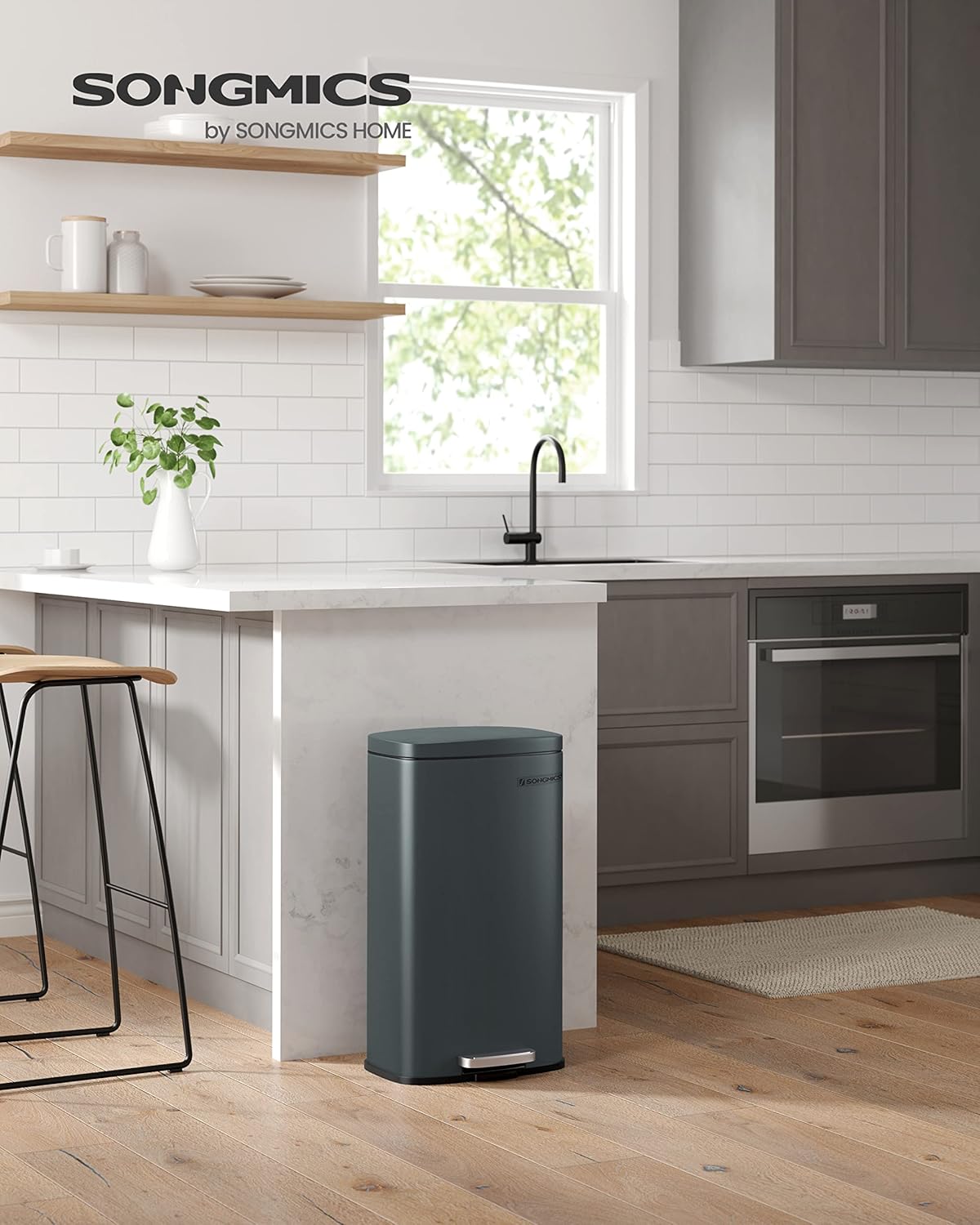 SONGMICS Trash Can with Lid, 8 Gallon Garbage Can, Stainless Steel Small Waste Bin with Step Pedal and Inner Bucket, Soft Close, Kitchen, Greenish Gray ULTB102G01