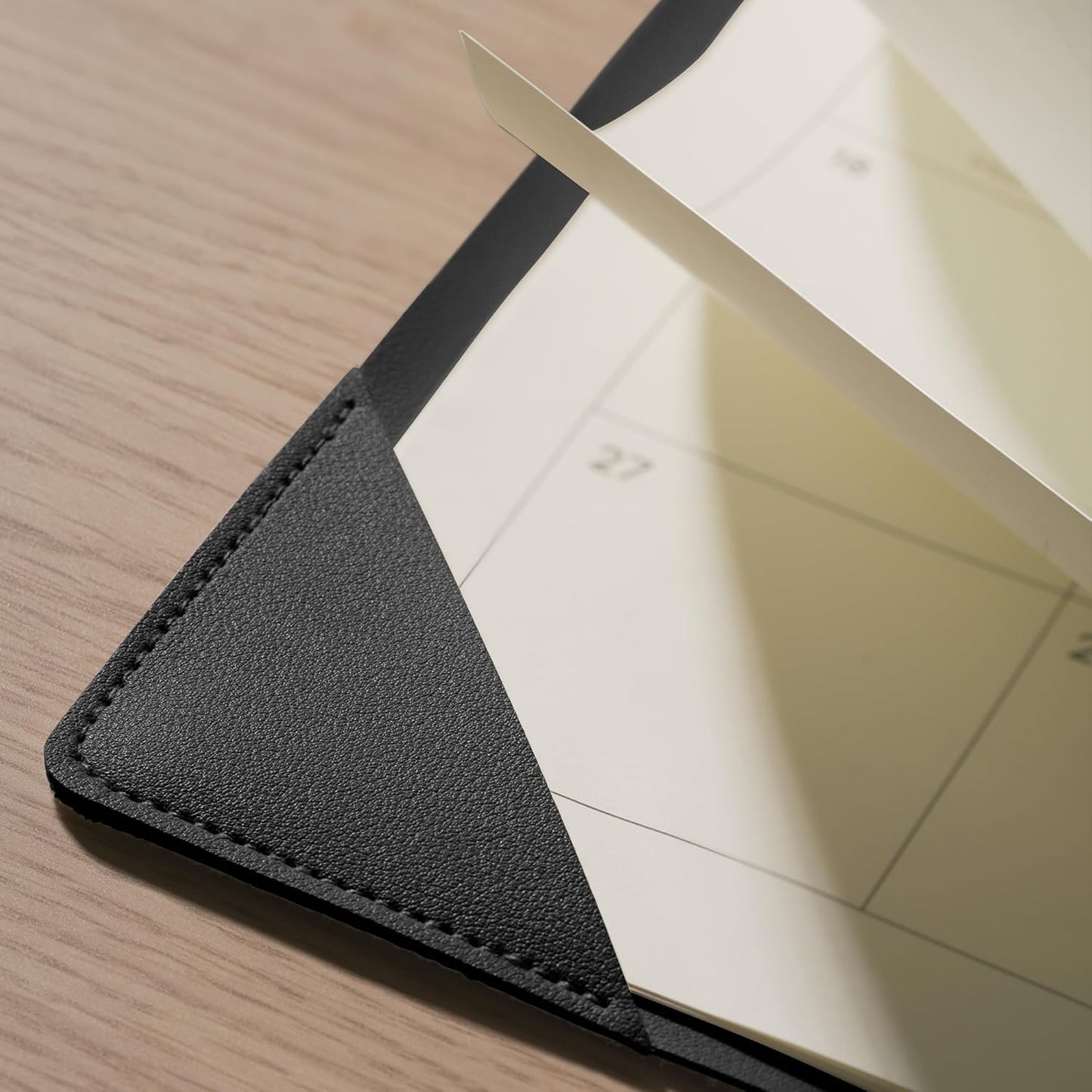 Desk Calendar 2025-2026 with Desktop Mat, Cabbrix Large Desk Pad Calendar 22 x 17 Inch Runs From July 2025 to December 2026, Floral Design Calendar 2025 for Home School and Office (Black)