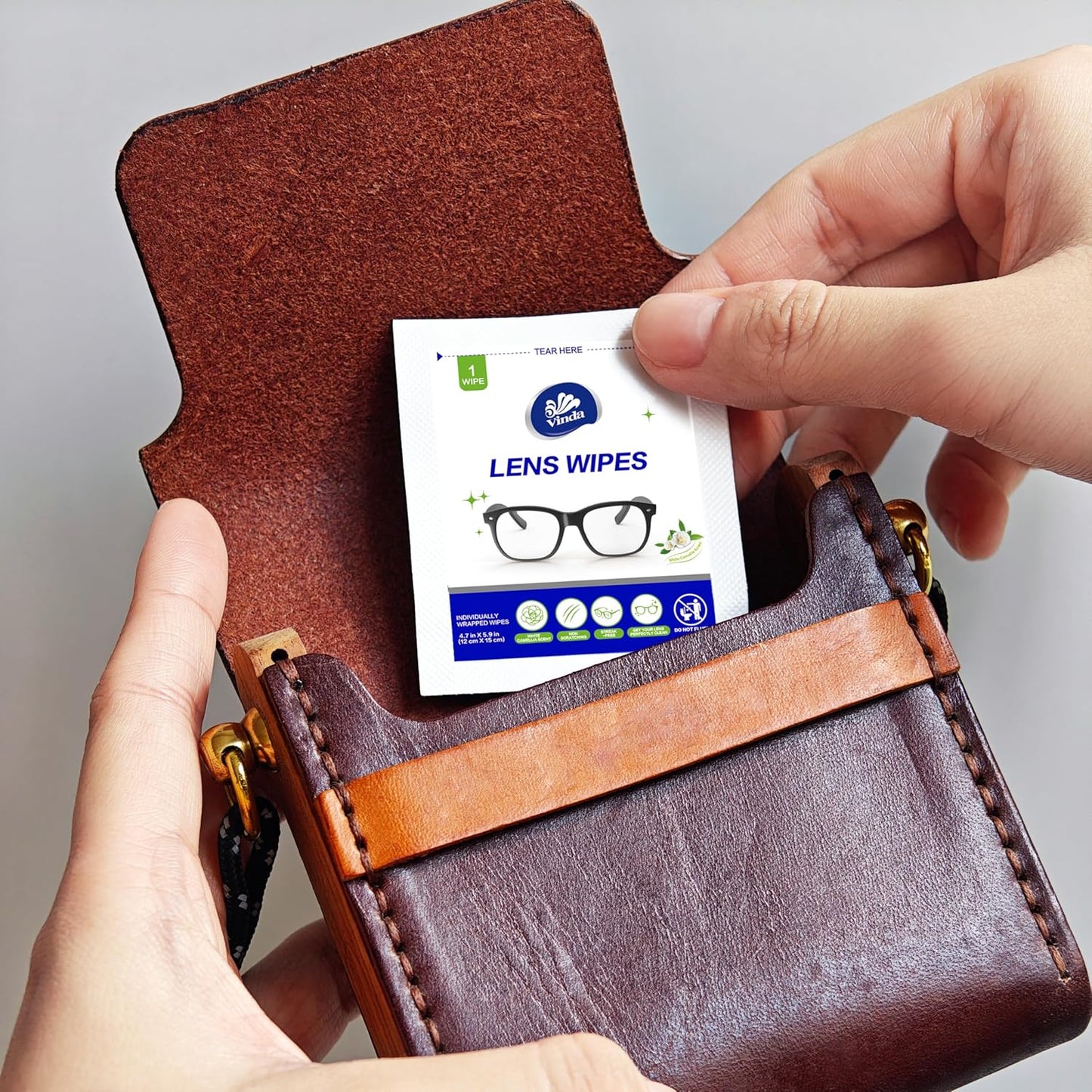 Pre-Moistened Lens Cleaning Wipes – 330 Individually Wrapped, Streak-Free Wipes for Glasses, Screens, Cameras & More – Ammonia-Free, Gentle Optical Cleaner